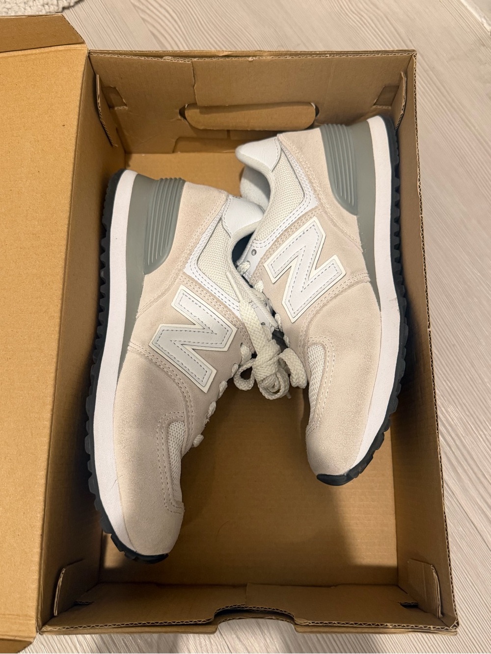 New Balance Women’s Beige and Gray Casual Sneakers